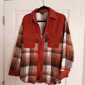 J.NNA Women's Plaid Colorblock Button Down Shacket